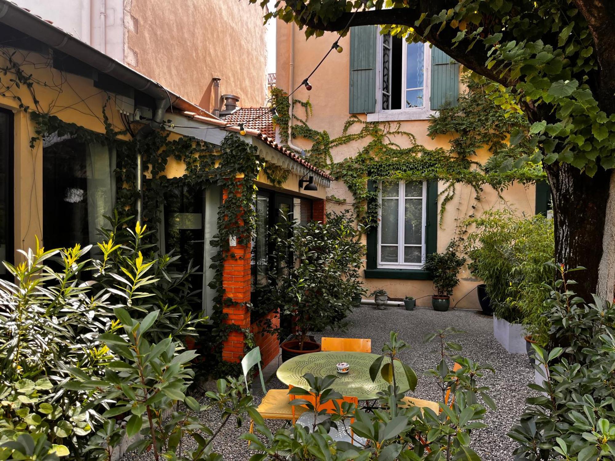 Renee Apartment Valence (Drome)